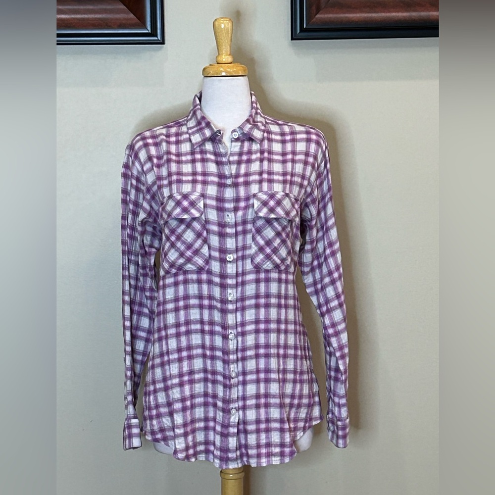 Cabi | Size Medium Lavender Plaid Button-Up Collared Shirt - Picture 1 of 6